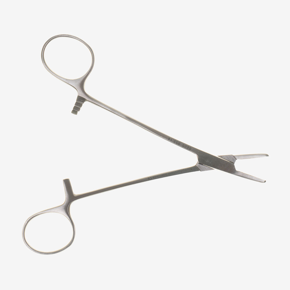 Mayo-Hegar needle holder 14 cm straight